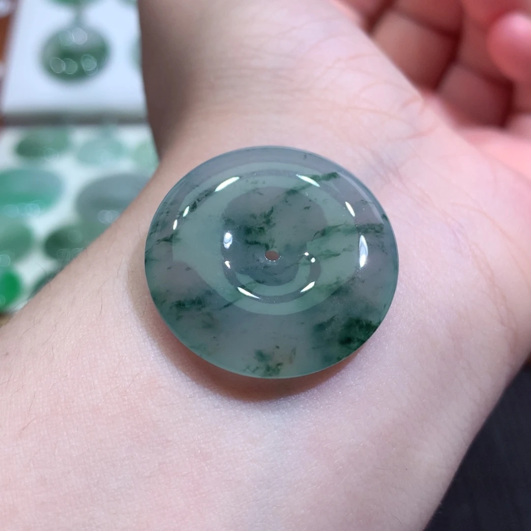 翡翠未镶嵌颈饰平安扣22