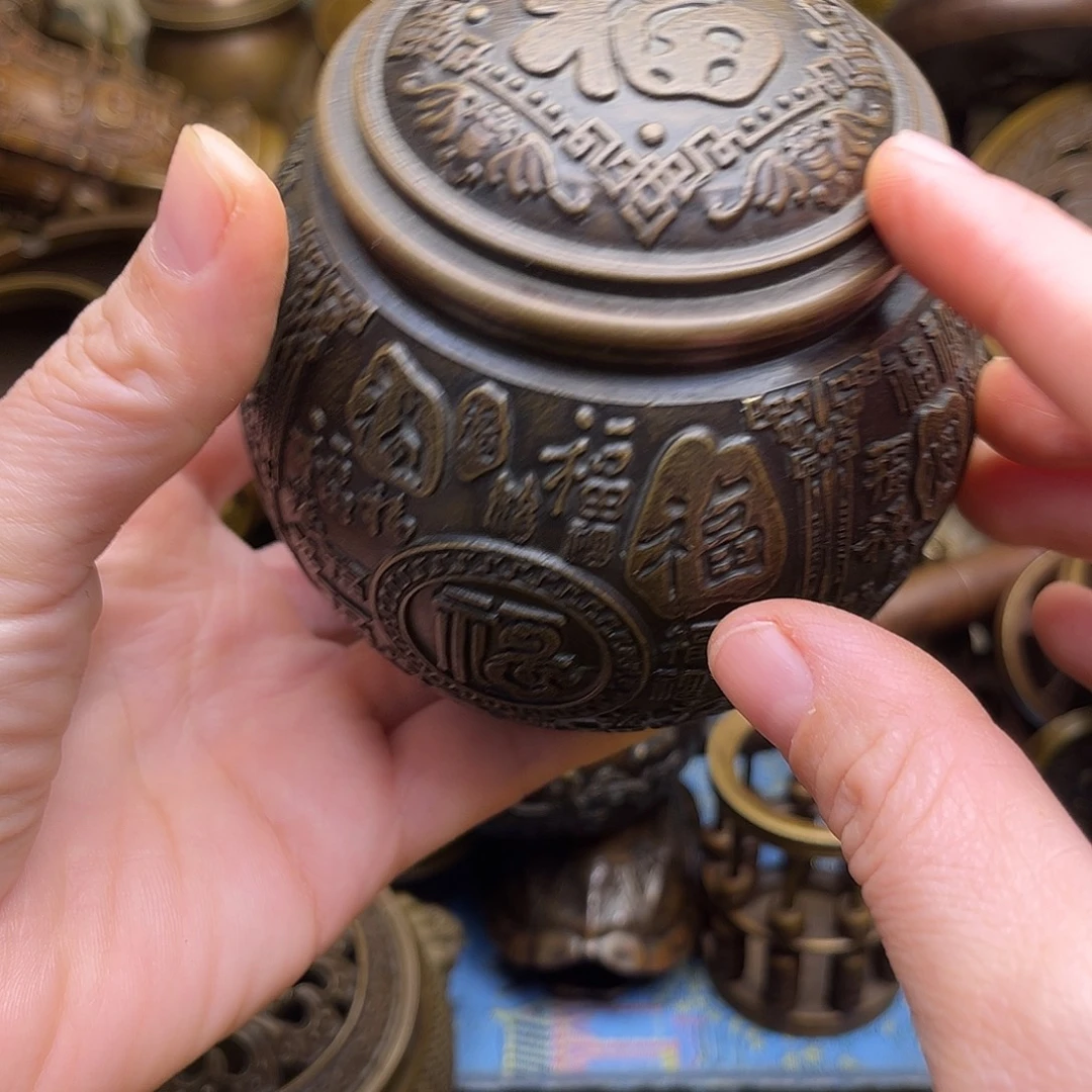 精美铜器批发档口