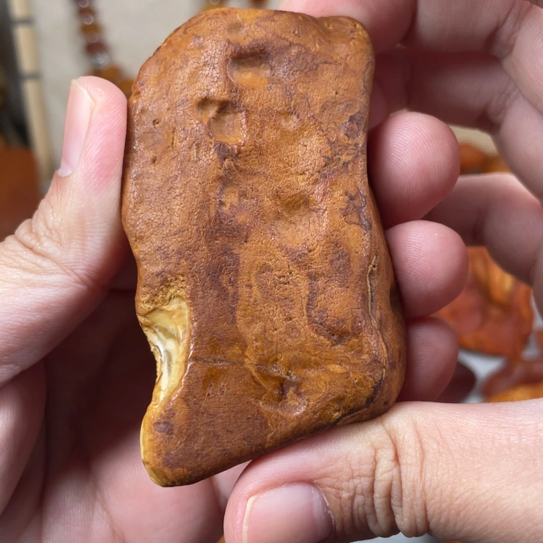 蜜蜡珠宝奇石未镶嵌