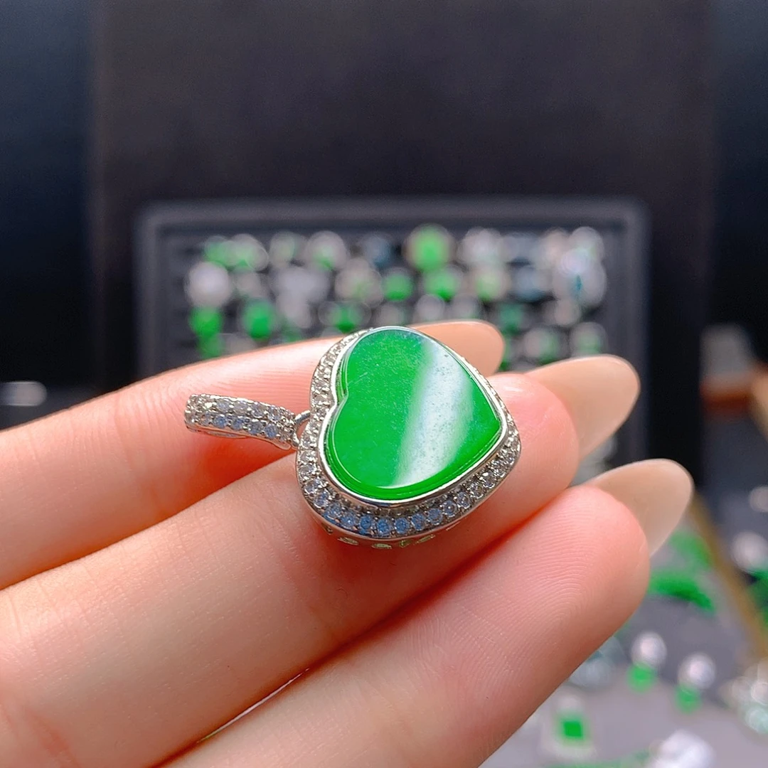 未镶嵌戒指翡翠天然翡翠