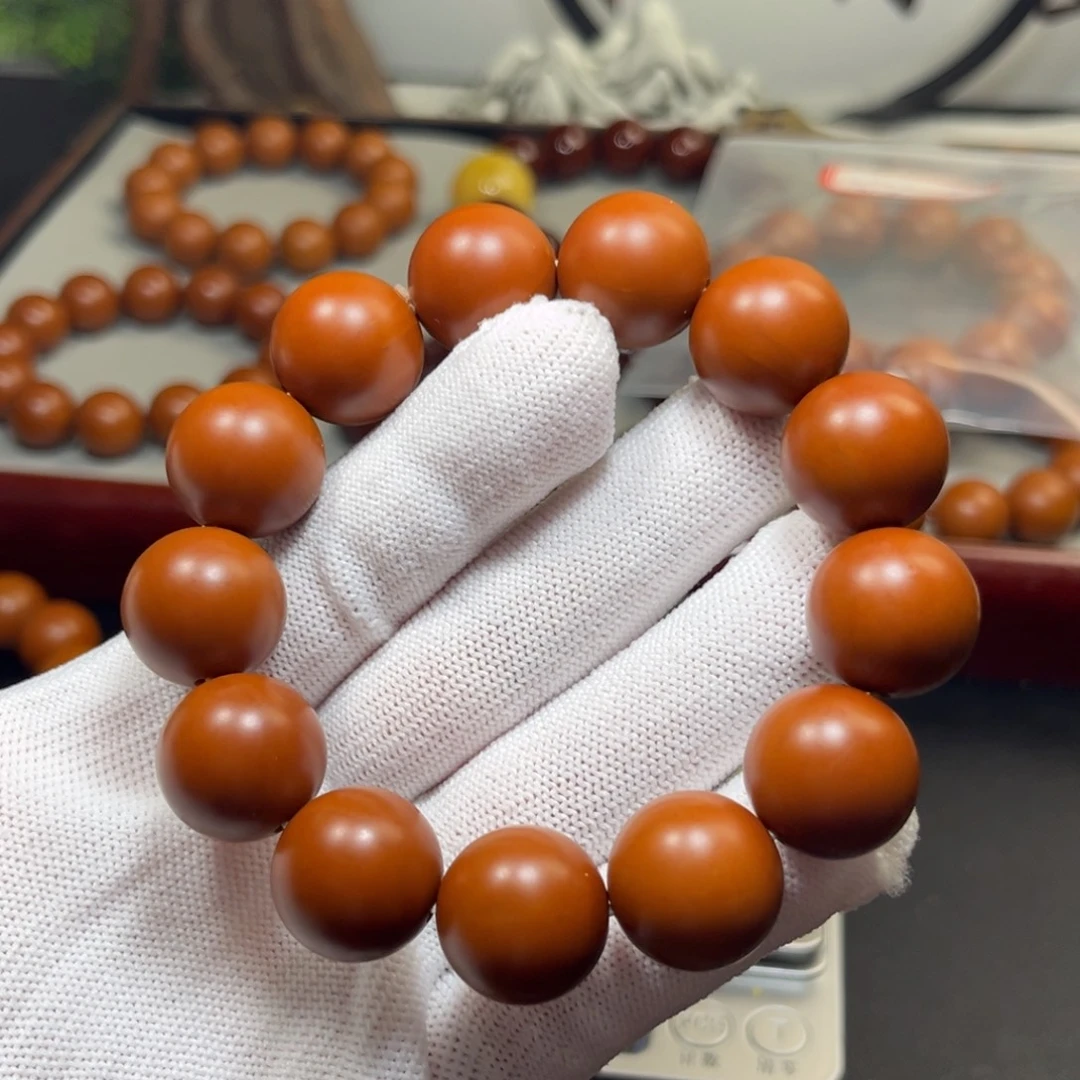 光***面橄榄核吊坠1.75+树王精品铁核 小孔