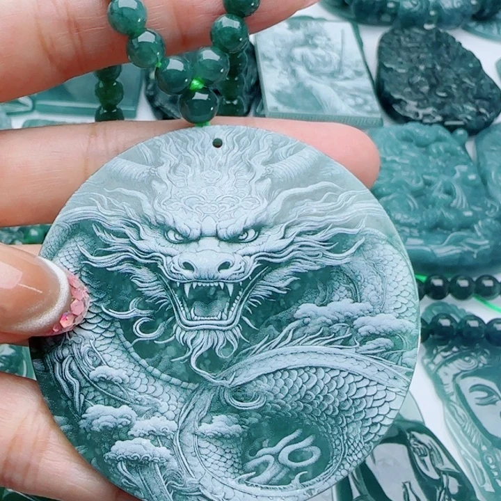 翡翠未镶嵌颈饰多样性发货天然A货翡翠