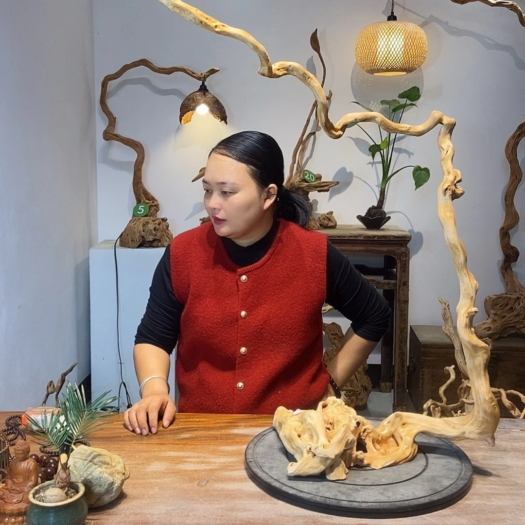 光***哥天然根雕陶制艺术品