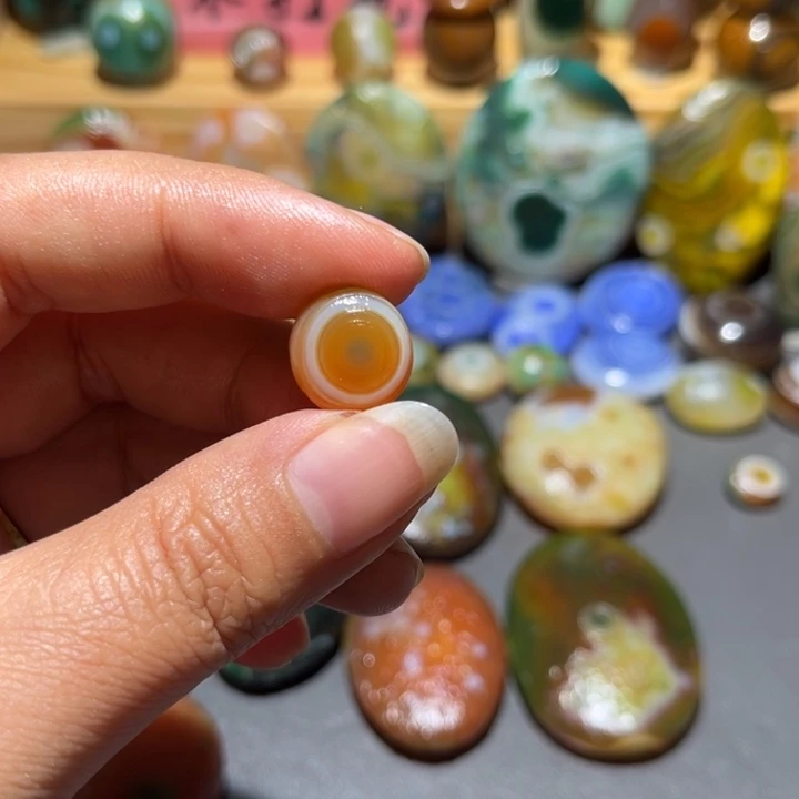 枫***红玛瑙/玉髓未镶嵌颈饰