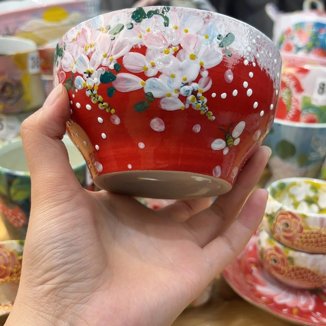 瓷片兔兔盖茨。兔兔好