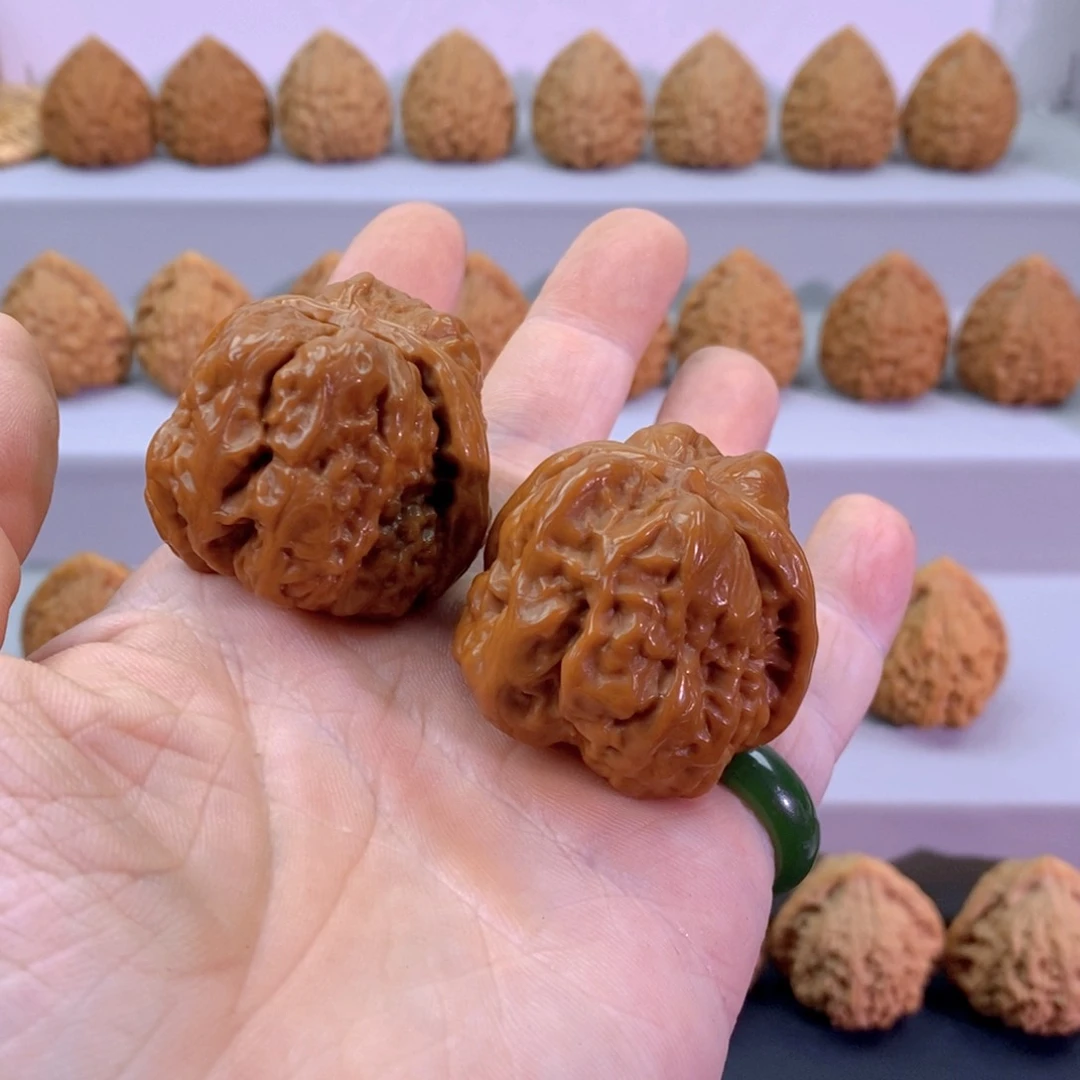 文玩核桃把件紫**来41蛤蟆头