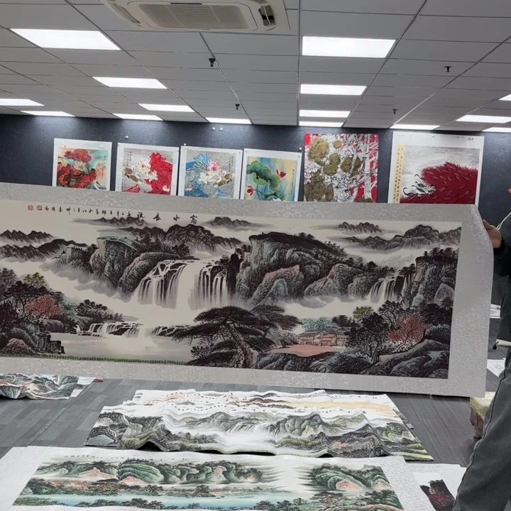 字画等多种形式的艺术作品和艺术