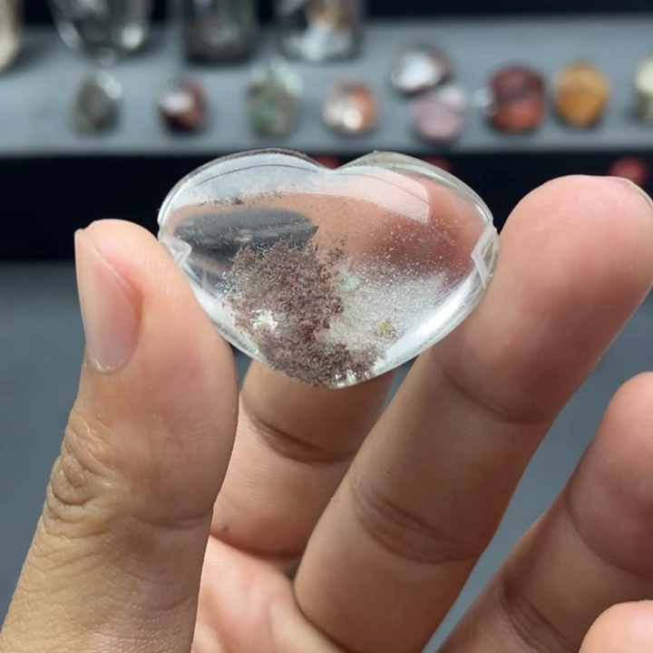 未镶嵌吊坠(赠链)水晶