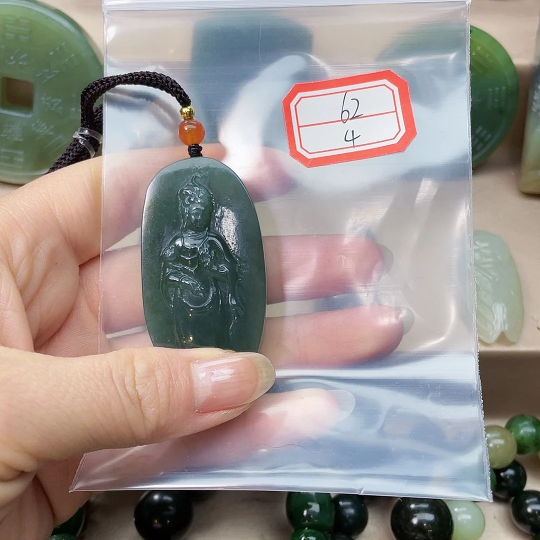 未镶嵌和田玉挂件