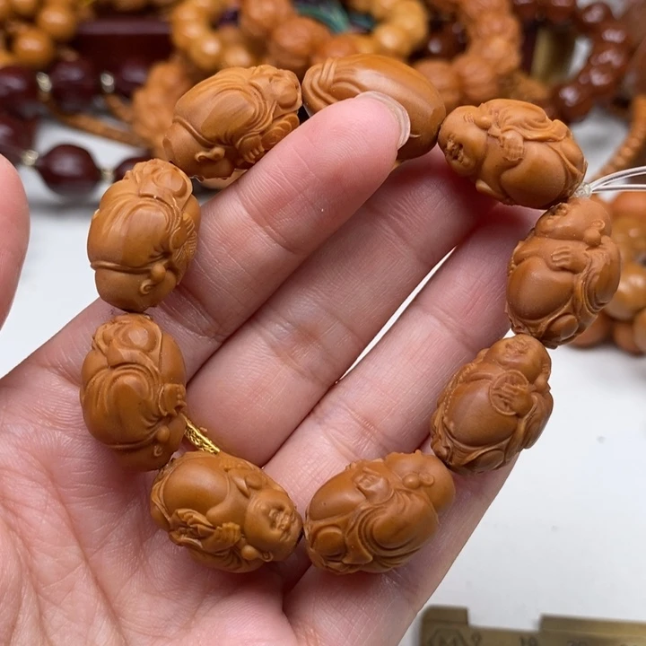 橄榄核吊坠八宝弥勒