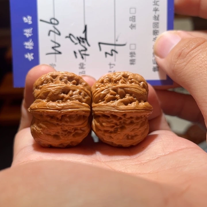 文玩核桃吊坠文玩