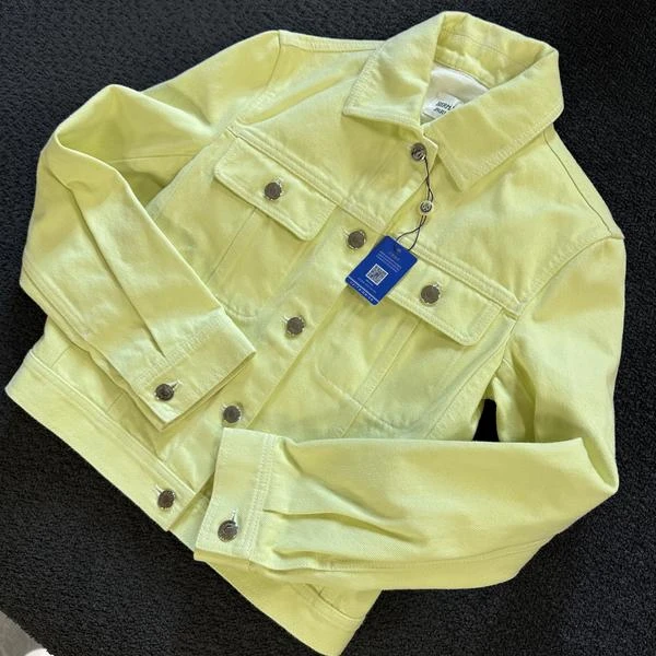 爱马仕芽黄牛仔外套FR36