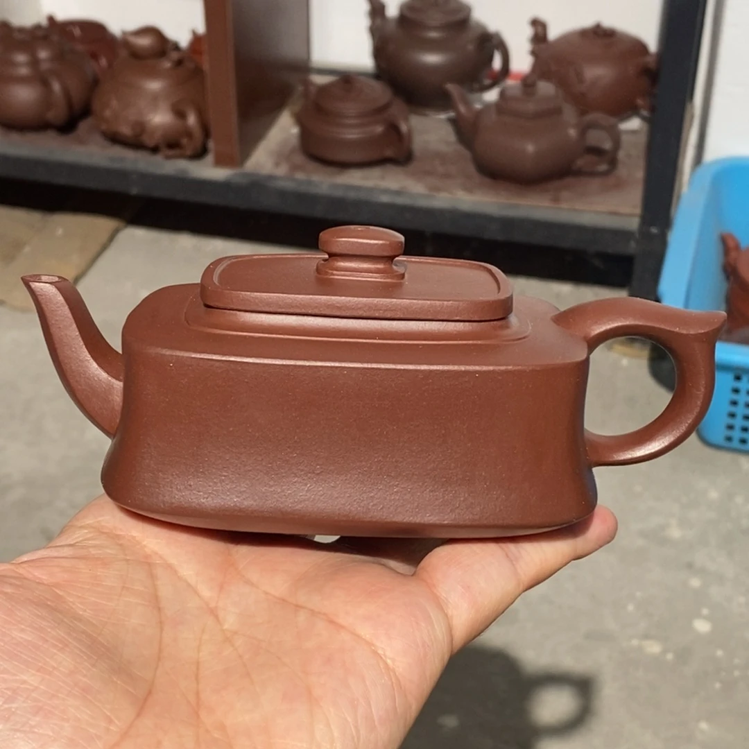 茶壶紫砂紫砂壶。紫砂壶。