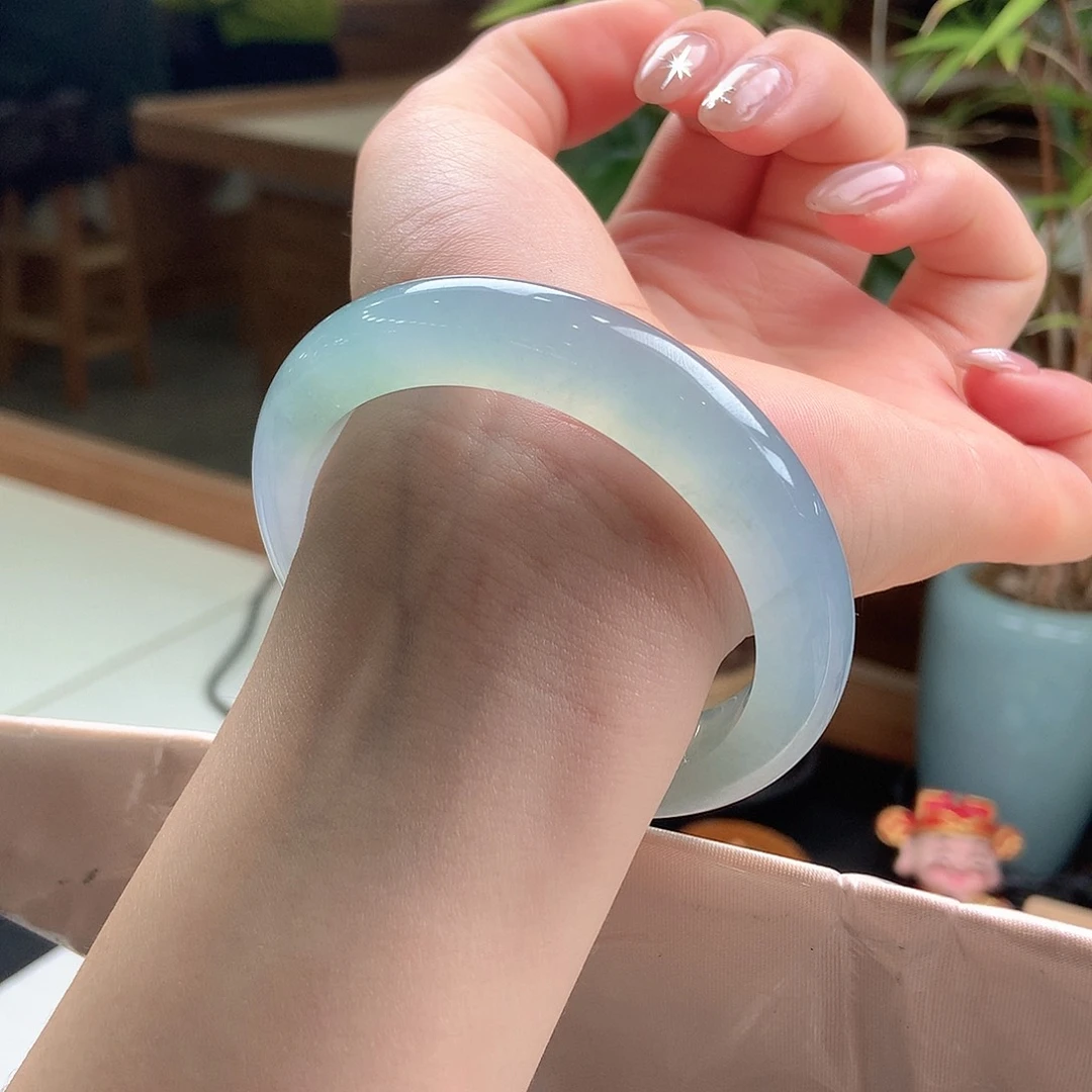 翡翠未镶嵌手镯冰冰蓝21号