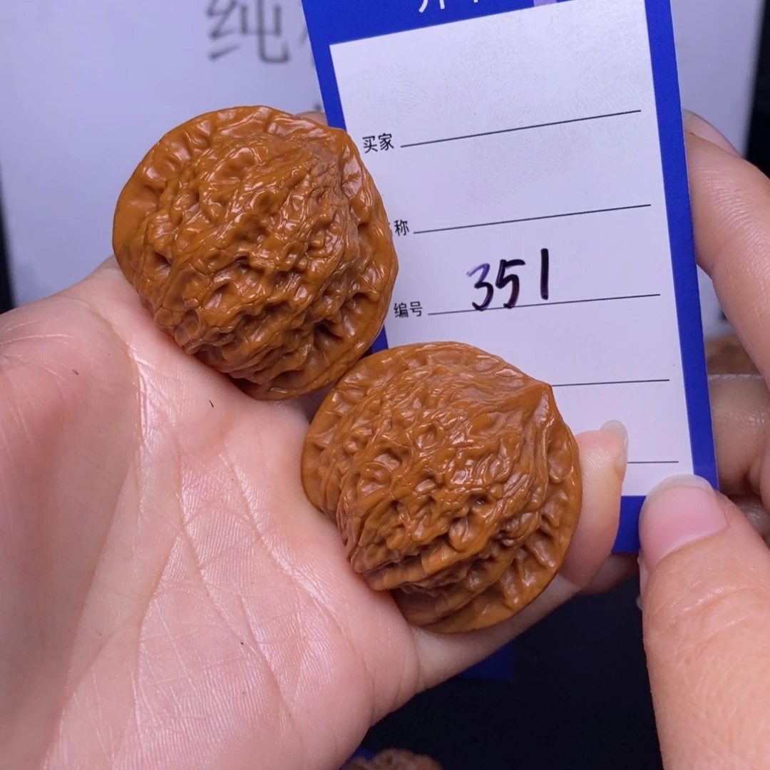 文玩核桃把件351/41.5公子帽色差