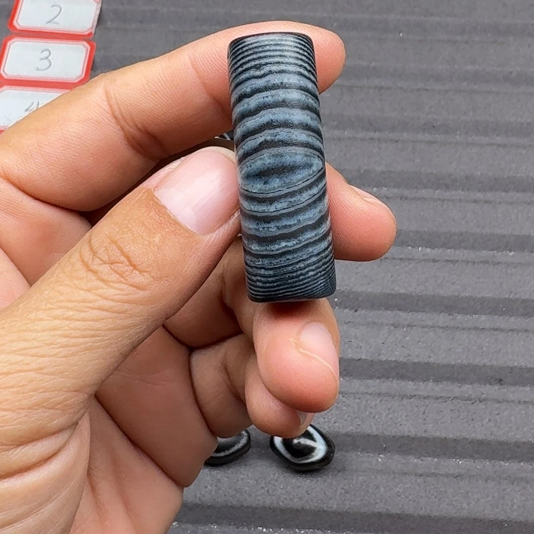 逍***叔玛瑙/玉髓合金珠宝半成品