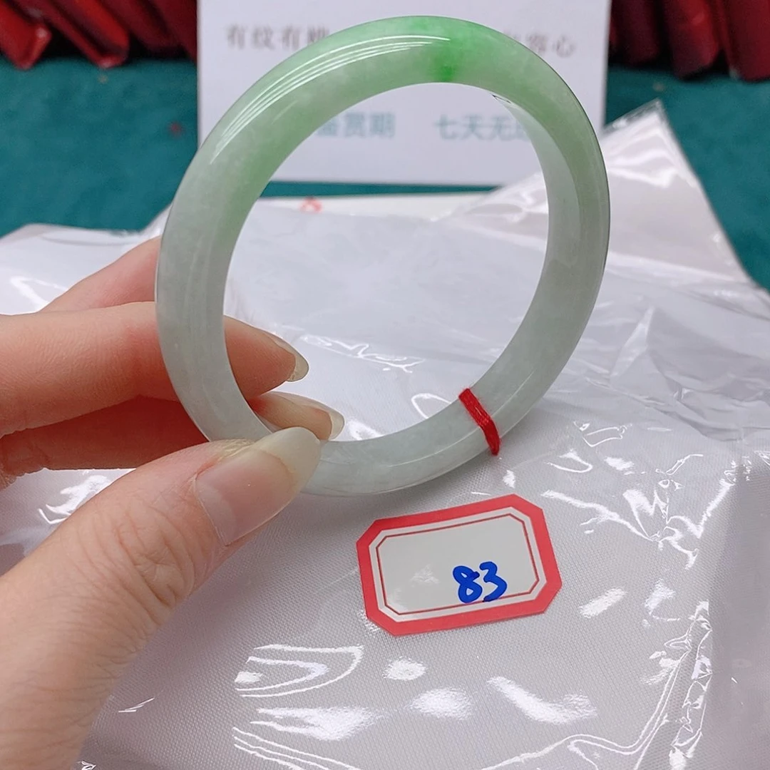 翡翠手镯未镶嵌兰8333333