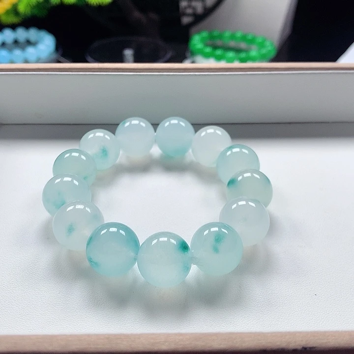 戎飘蓝花16+。    13颗