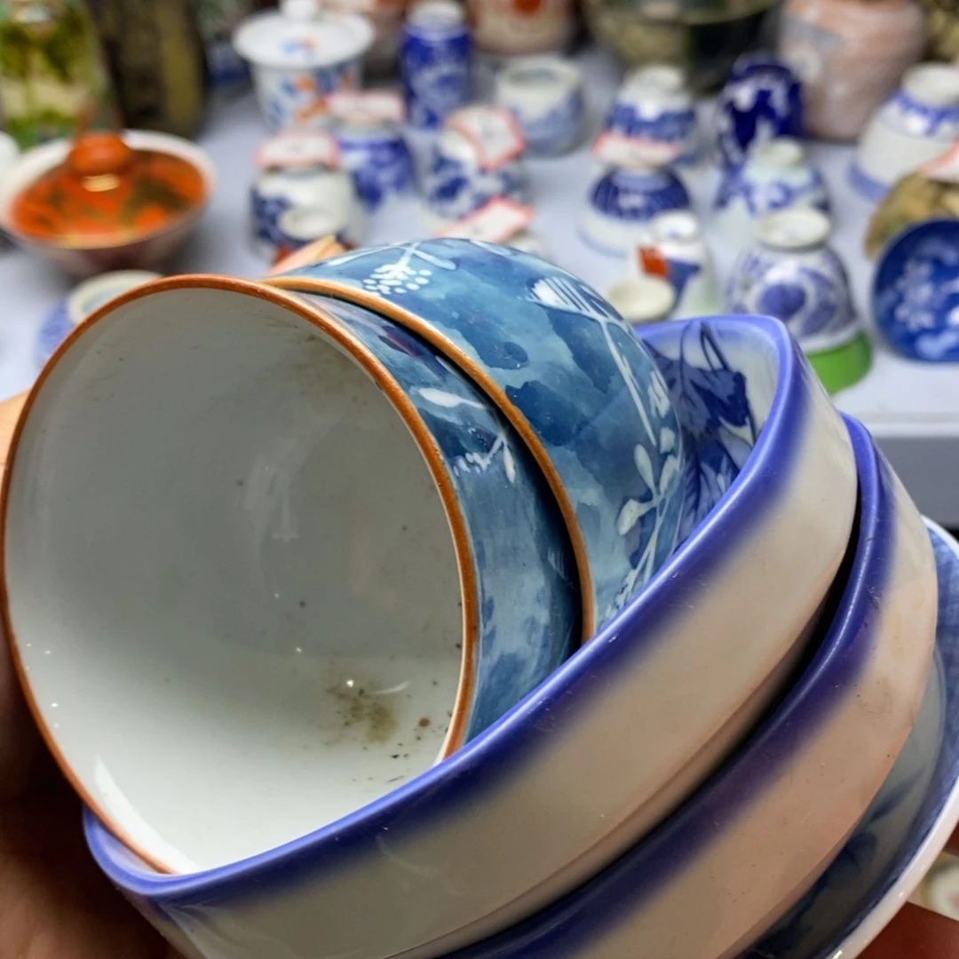 瓷片飞机延误两三时在上海南站