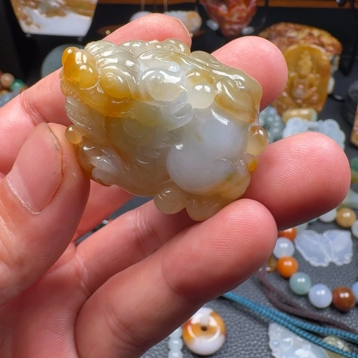 翡翠未镶嵌挂件翡翠