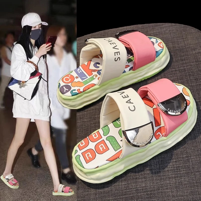 2025夏季新款网红炫彩拖鞋女ins爆款外穿厚底一字拖休闲沙滩凉拖