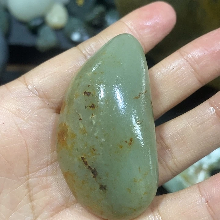 未镶嵌和田玉（糖玉）挂件