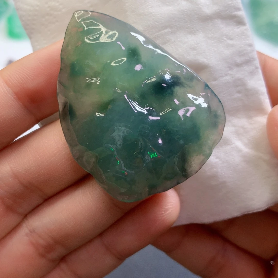 【闪购商品】翡翠吊坠(不含链)未镶嵌