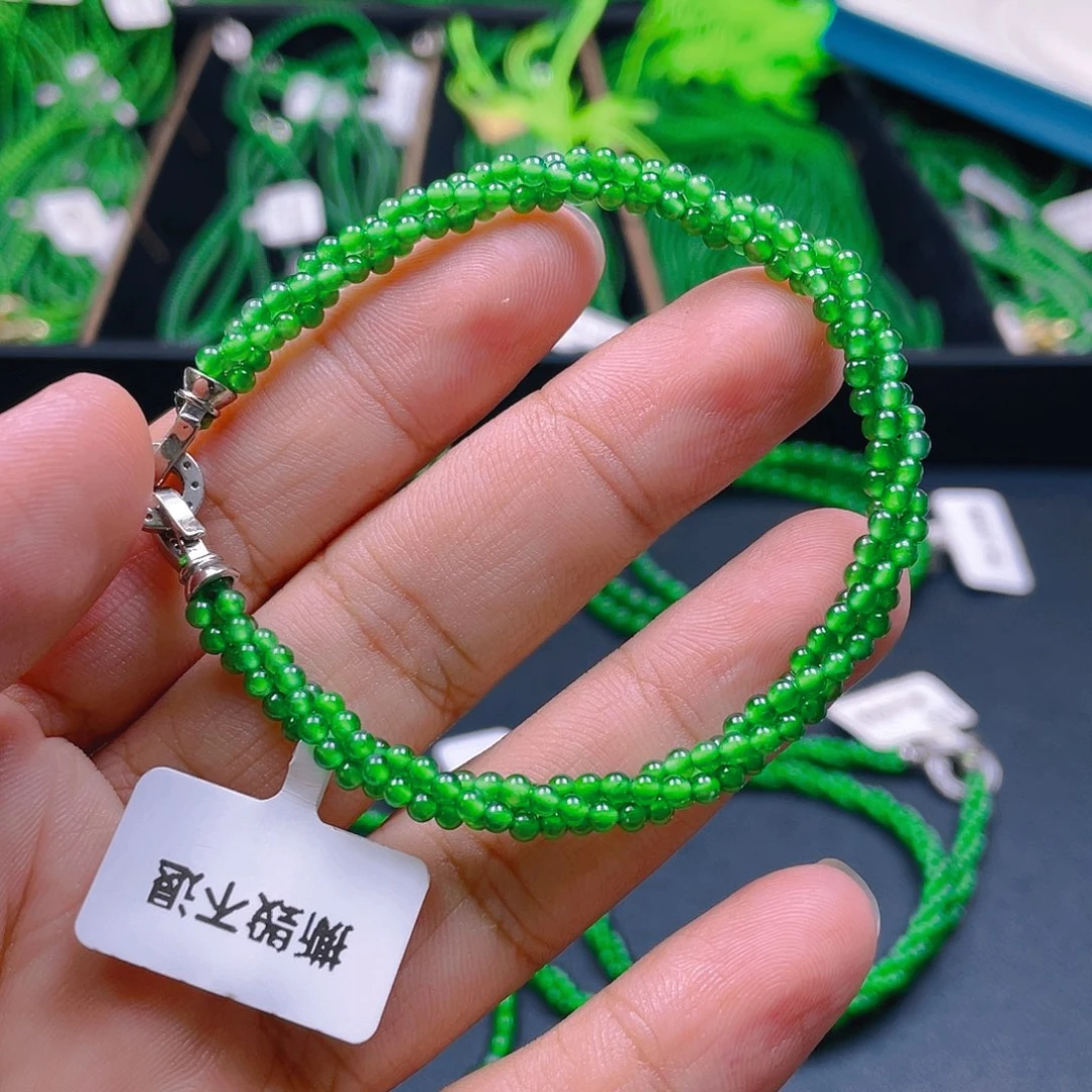 翡翠未镶嵌颈饰88888888888888