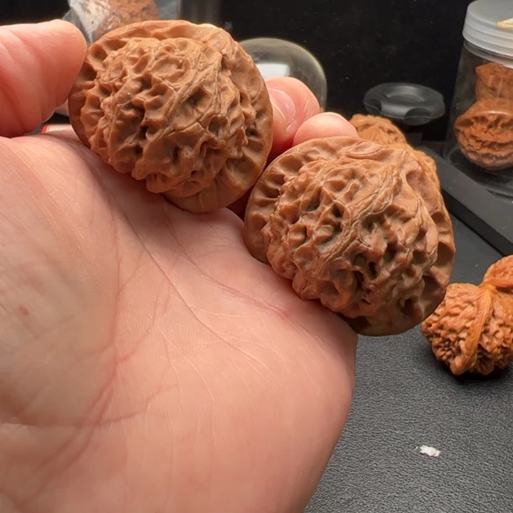 把件文玩核桃45宫灯