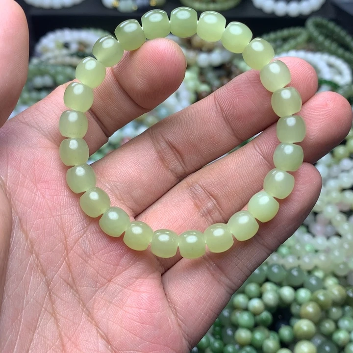 和田玉未镶嵌手串