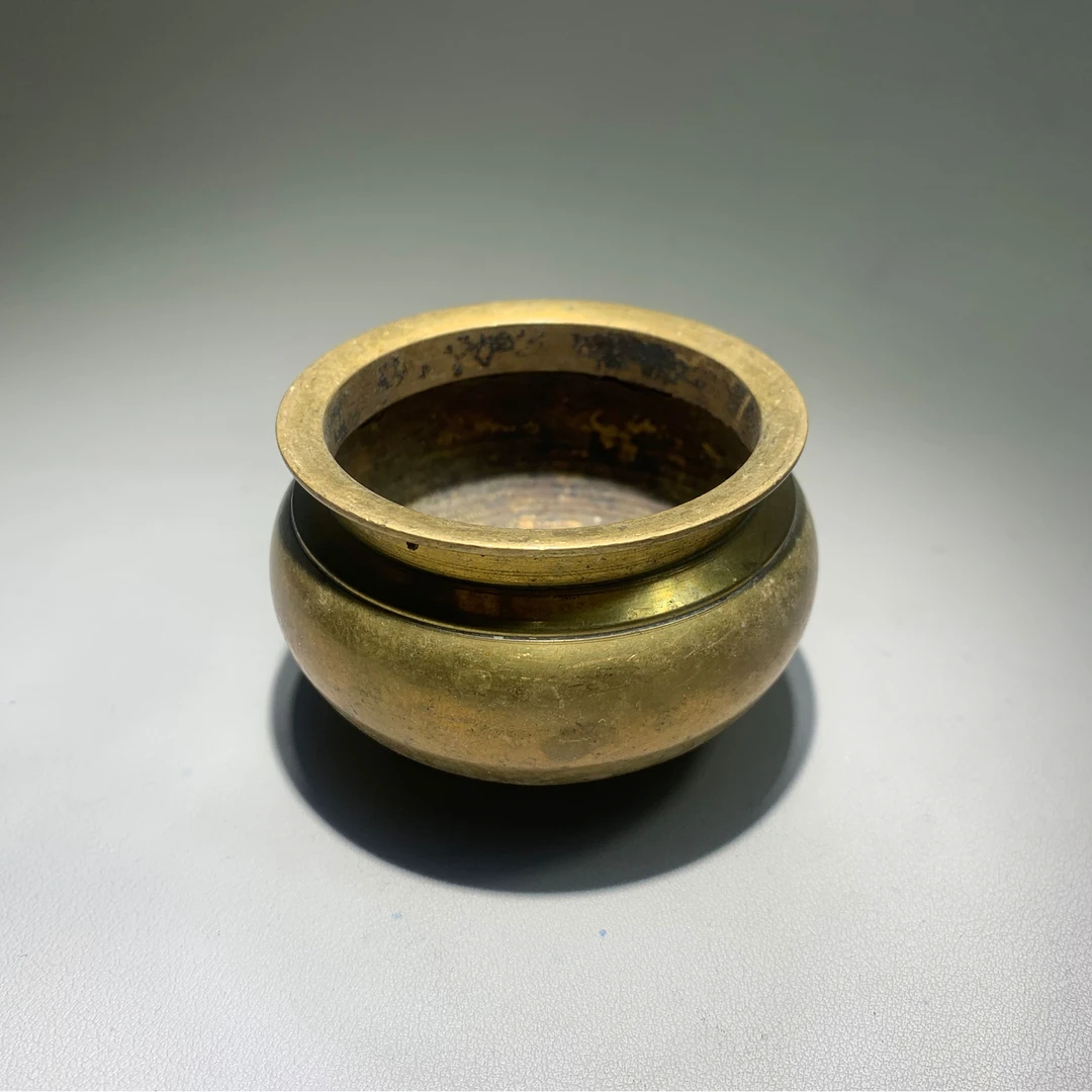 1106-03铜香炉