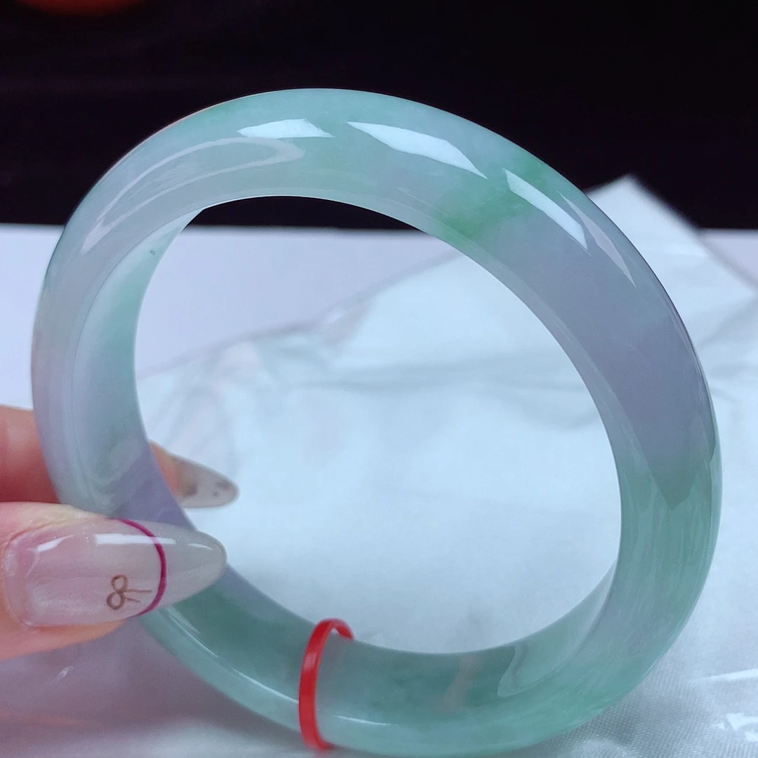 翡翠手镯未镶嵌62圈