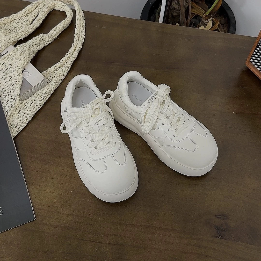 610-5真皮厚底小白鞋25春款丑萌圆头休闲鞋时尚百搭轻便松糕底