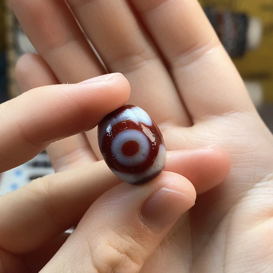 玛瑙/玉髓散珠三眼