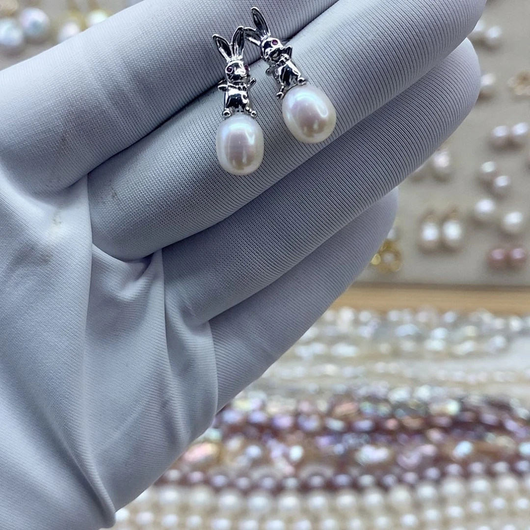 淡水珍珠耳饰未镶嵌