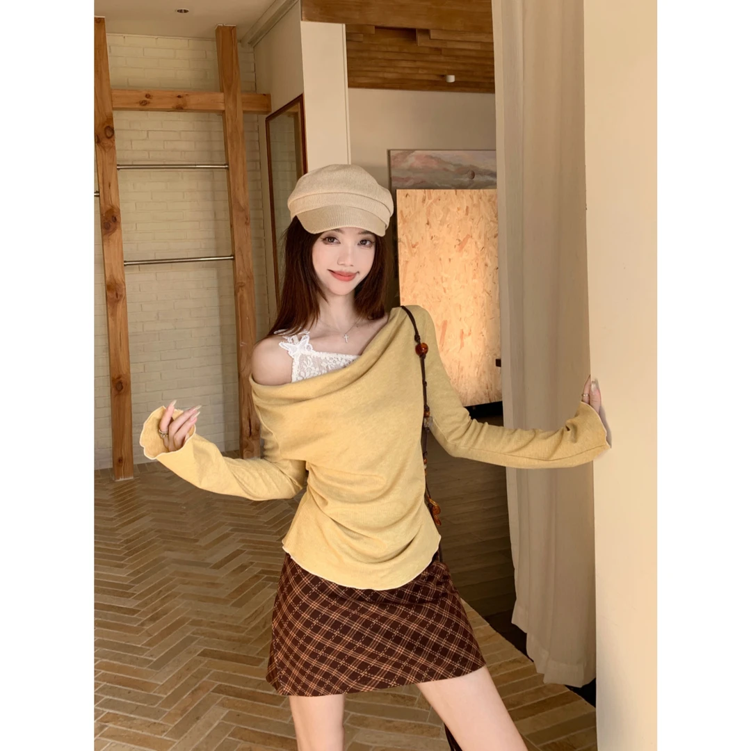 纯欲风露肩设计感法式蕾丝拼接荡领假两件小衫长袖半身裙套装