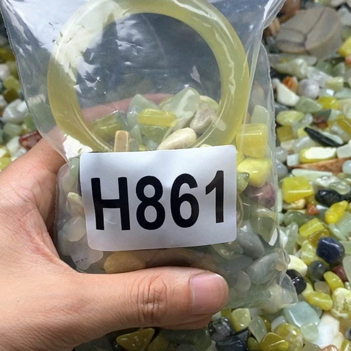 未镶嵌岫玉鱼缸石