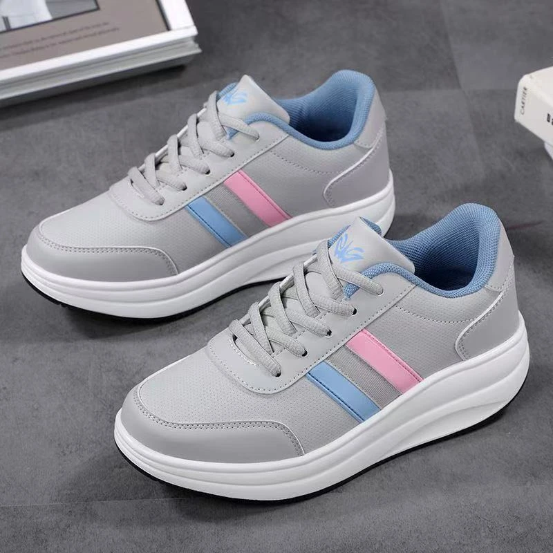 女鞋冬季百搭平底舒适~偶有微瑕~介意勿拍参考直播间主图仅供参考