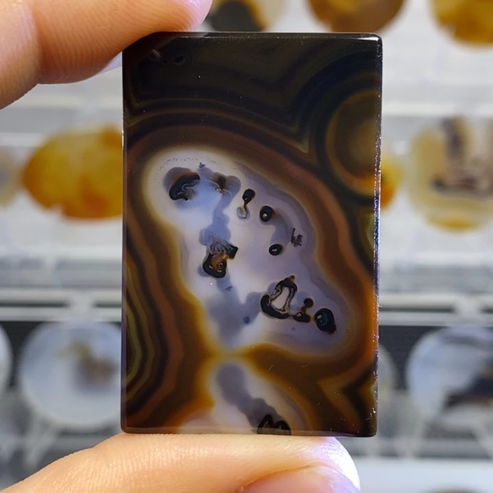 玛瑙/玉髓颈饰未镶嵌