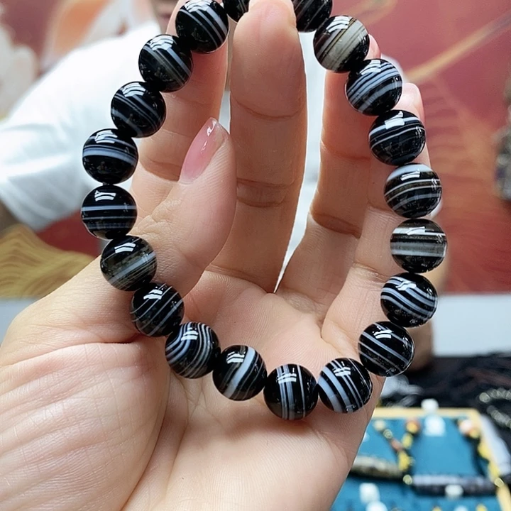 玛瑙/玉髓颈饰合金
