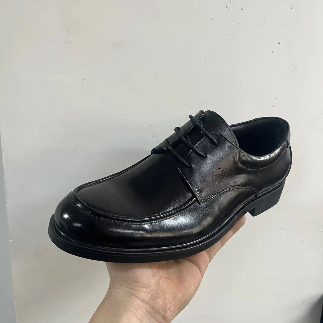 107时尚百搭休闲透气男鞋