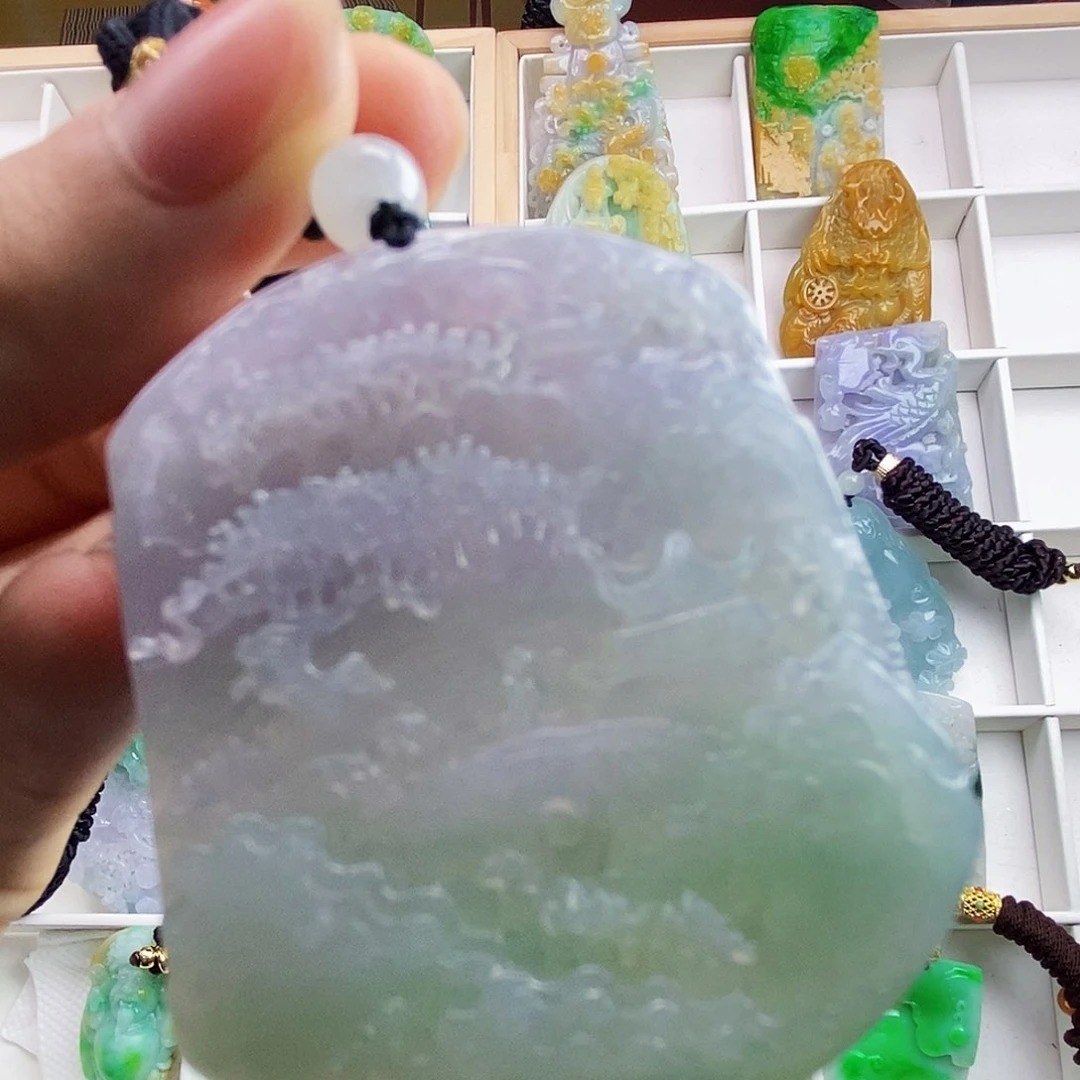 颈饰未镶嵌翡翠翡翠
