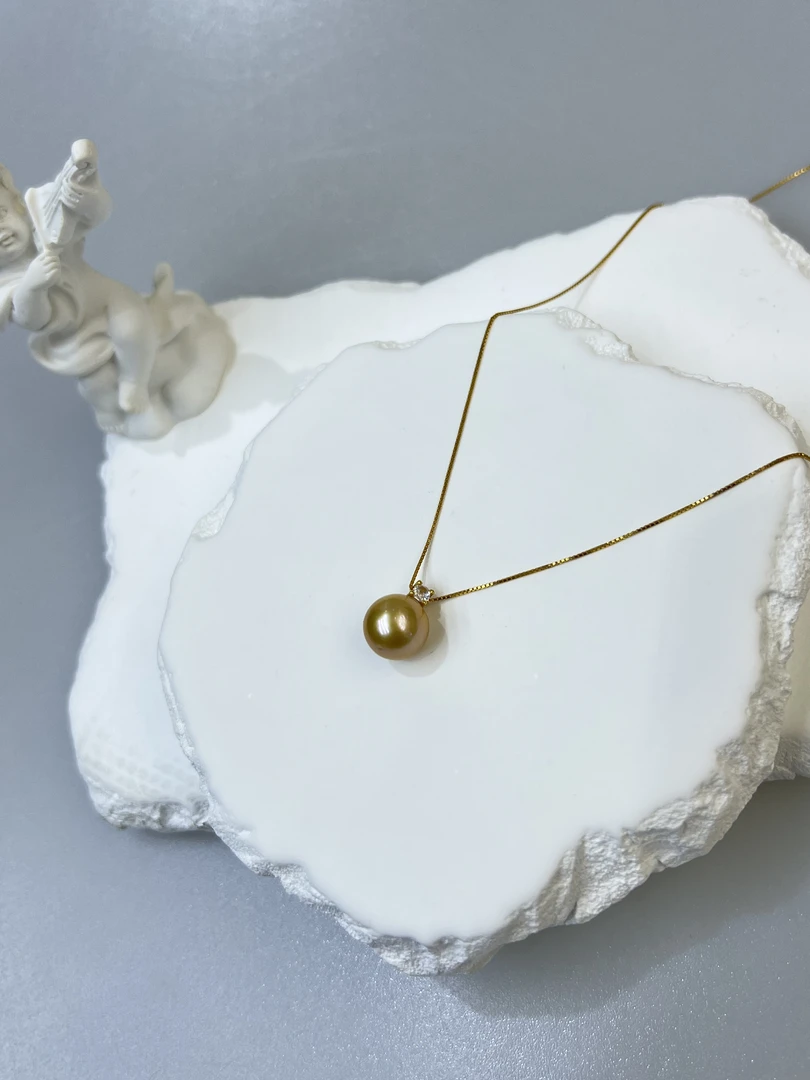 吊坠925银 【海洋●福利专属】10-11mm浓金极光正圆戴妃款吊坠 053