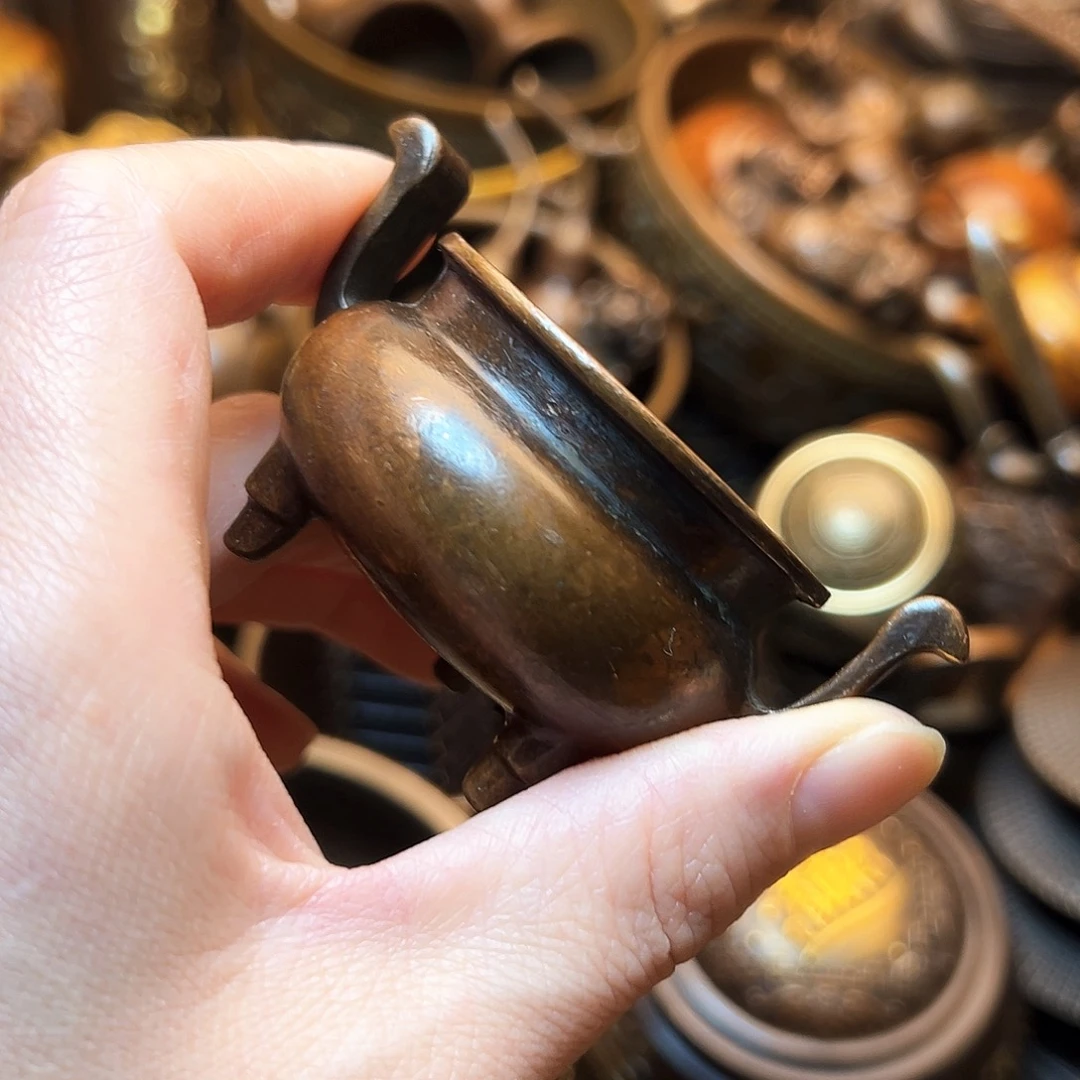 精美铜器工艺品等