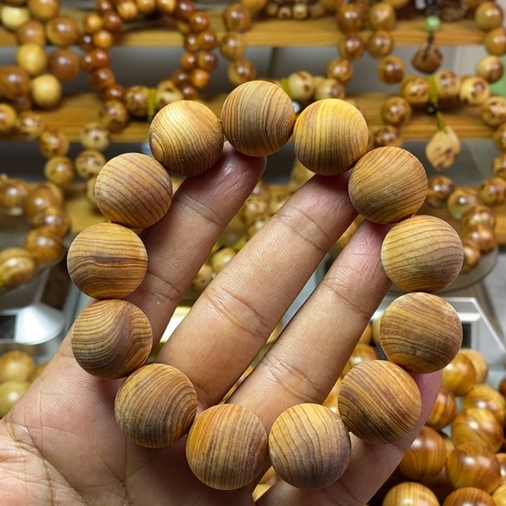 柏木（崖柏）崖柏1.8毛珠