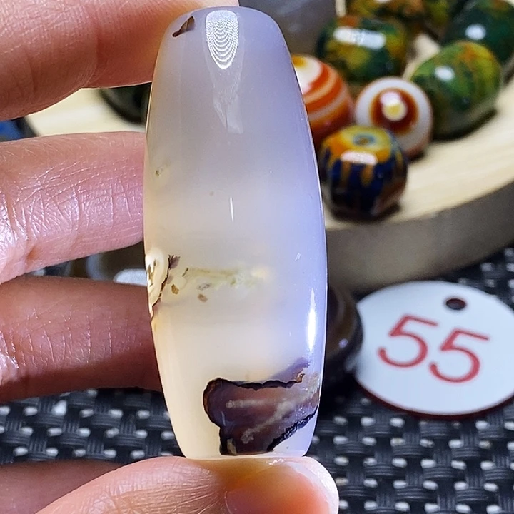 山***开玛瑙/玉髓未镶嵌颈饰