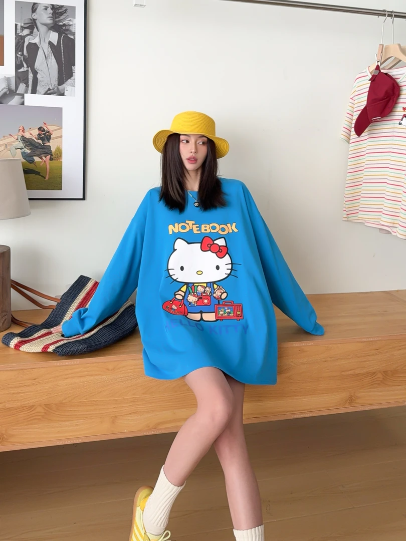 2025新款卡通hellokitty印花慵懒感大版遮屁股百搭显瘦长袖款1081