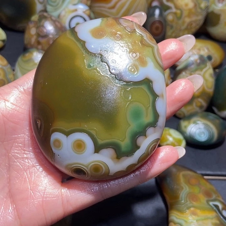 【闪购商品】未镶嵌玛瑙/玉髓珠宝奇石f