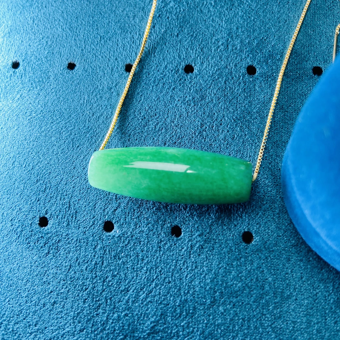 【椿山珠宝】翡翠吊坠CSZB-02