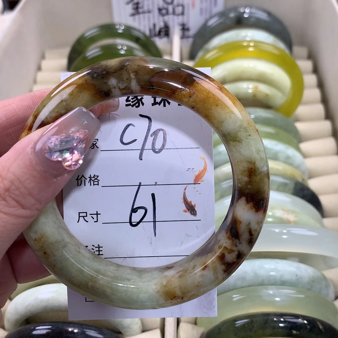 【闪购商品】未镶嵌蛇纹石玉手镯